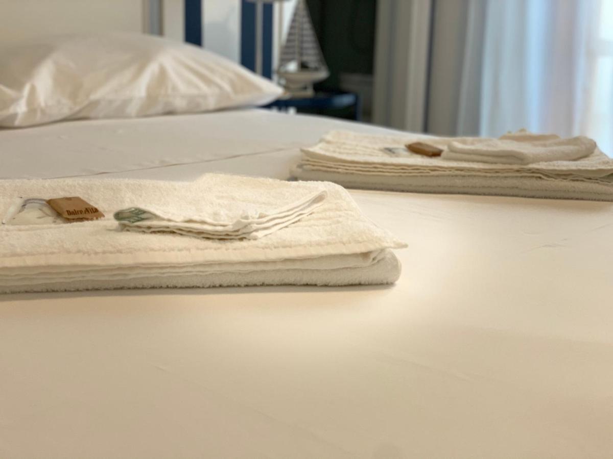 Bedroom Spiaggia Di Ponente Милаццо Экстерьер фото